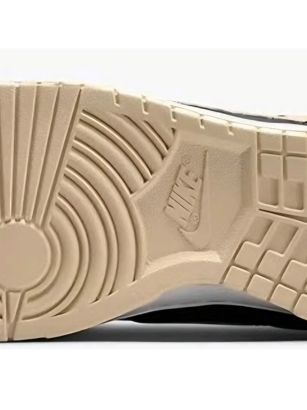 Men's Black Leather Low-Top Sneakers with Cream Accents - Picture 4 of 8